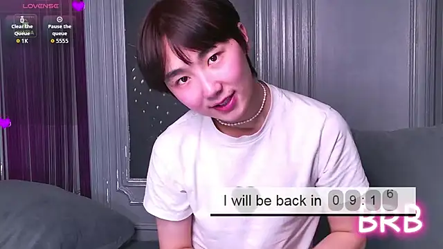 HeejinWang: онлайн-секс-чат