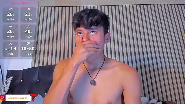 Angel_esteban_fx's Webcam Show