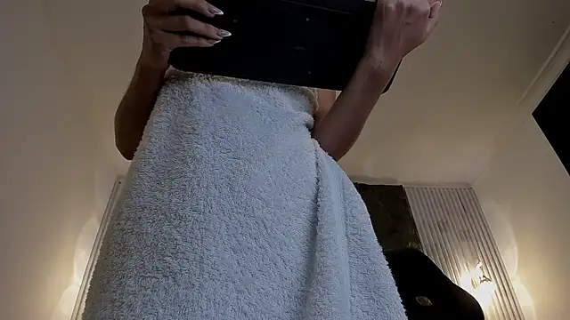 alice_greco: απευθείας συνομιλία ΧΧΧ