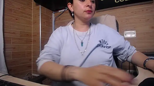 Baioleth's Live XXX Chat