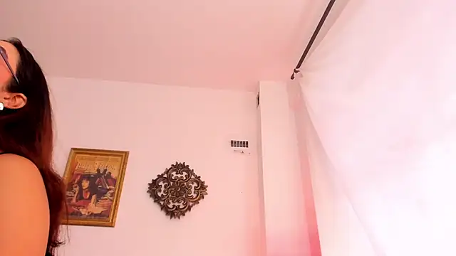 VeronicaGilss' Live XXX Chat