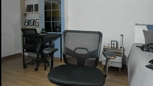 pablo-rincon95 Adlı Modelin Canlı XXX Sohbeti