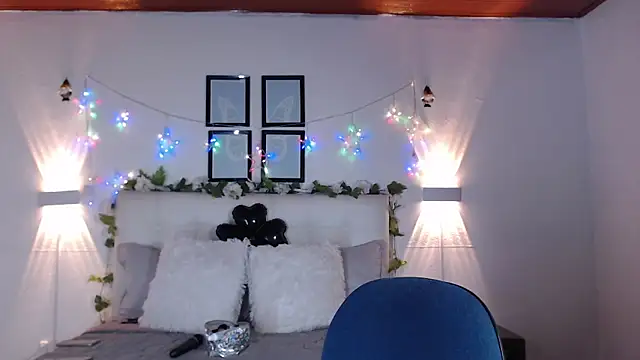 Megan_05_: απευθείας συνομιλία ΧΧΧ