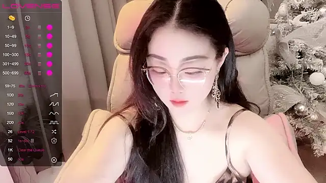 Monica-666888- Chat XXX in diretta