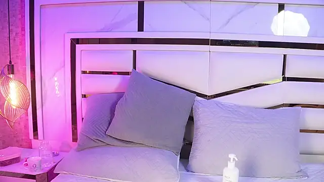 luciana_agudelo's Live XXX Chat