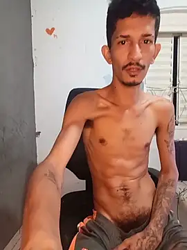 theyllorwillian Adlı Modelin Canlı XXX Sohbeti