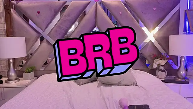 HarperrWest Chat XXX in diretta