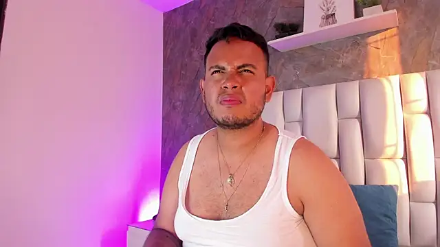 jay_kross1 Adlı Modelin Canlı XXX Sohbeti