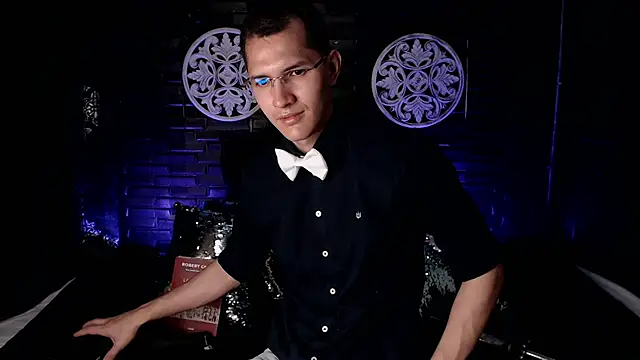 MilanDavid1 Adlı Modelin Canlı XXX Sohbeti