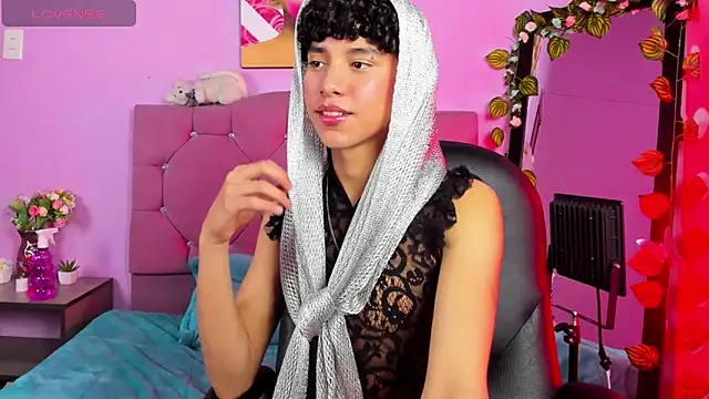 artemis_jones' Webcam Show