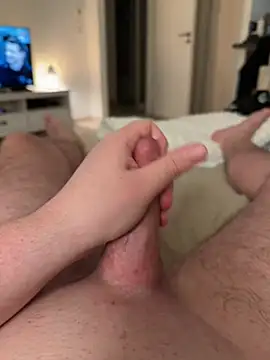 antoine1220 Adlı Modelin Canlı XXX Sohbeti