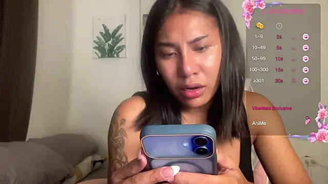 LuciePearl Webcamshow