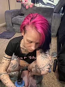 Toxii- Adlı Modelin Canlı XXX Sohbeti