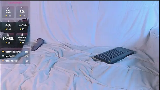 LukeCrews Pertunjukan Webcam