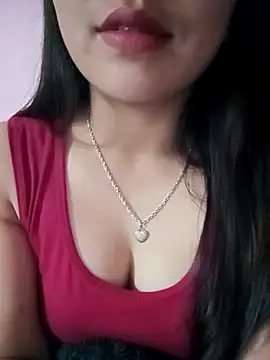 -Lanaa- Adlı Modelin Canlı XXX Sohbeti