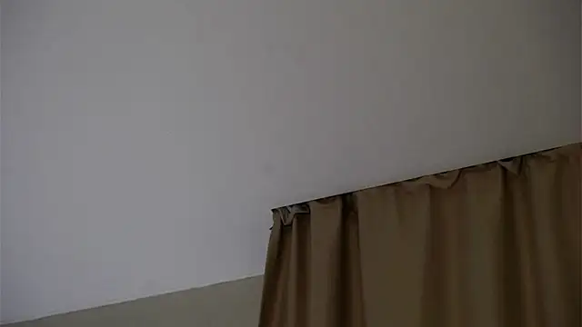 EffieHenri 라이브 XXX 채팅