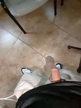 Pokazy przed kamerką – Harddick0094