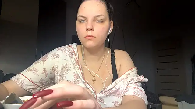 EmilyCroft – webcam-show