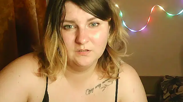 Minisstra Live XXX-chat