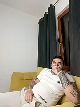 I_amAhille – Kamerová šou