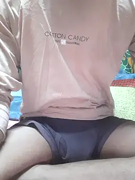 Burhade-- 即時 XXX 聊天