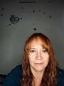 chanel-2025 即時 XXX 聊天