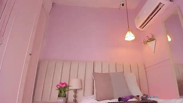 _lucia_18 라이브 XXX 채팅