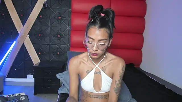 KarlaSlutSkinny__: απευθείας συνομιλία ΧΧΧ