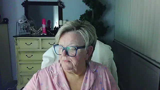 BridgetBlueEyes webcam show