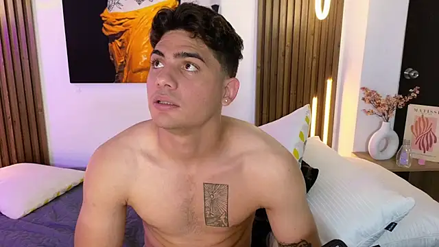 MrAdonis_のライブXXXチャット