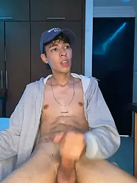 Pokazy przed kamerką – Milo_Gunnar