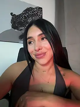 isabella_jade 即時 XXX 聊天