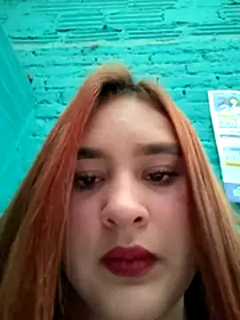 katty_42 Pertunjukan Webcam