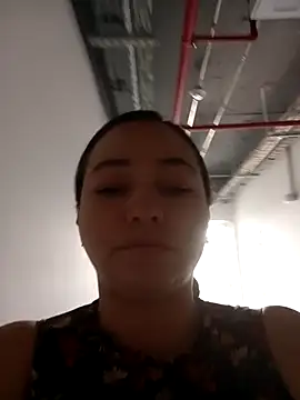 SabrinaVantress Chat XXX in diretta