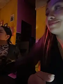 LIZ-06_ élő XXX-chatje