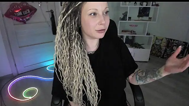 HoneySallyMoore Chat XXX live