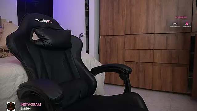 eimi_spacee Chat XXX live