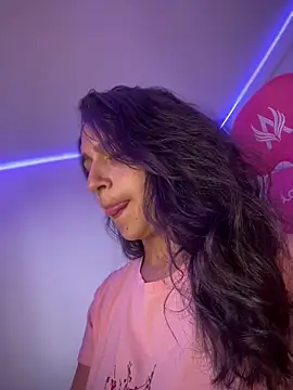 Alice777_ élő XXX-chatje