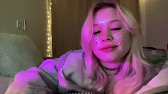 Lulu_Di Live XXX-chat