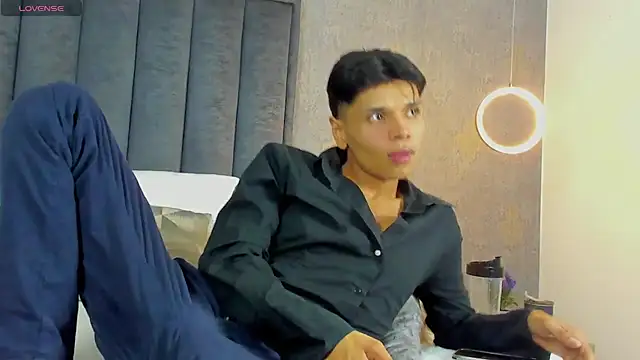 Alejandroo_Montenegro 라이브 XXX 채팅