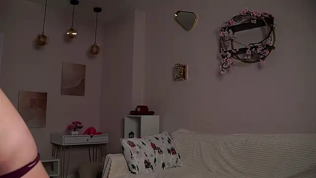 Онлайн чат XXX SunnivaCovil