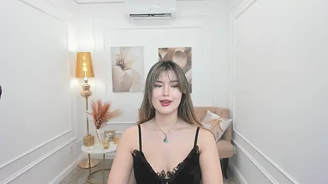 AnneTLi Chat XXX in diretta