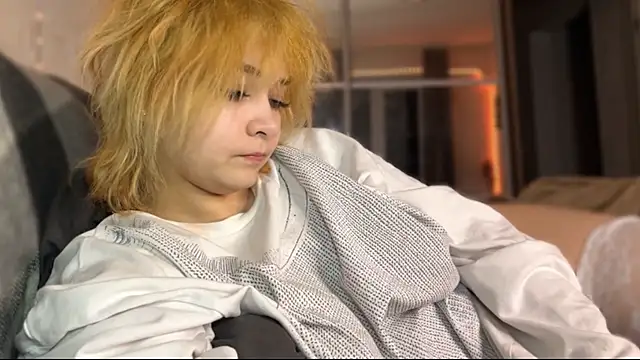 nikoli_naw Chat XXX in diretta