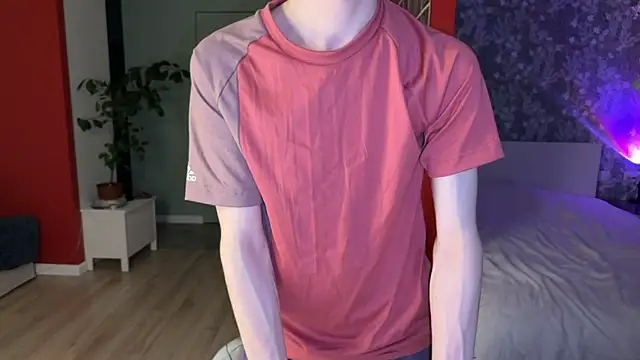 AlexFH live XXX chat