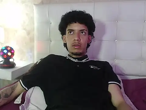 Ryder-Stone: απευθείας συνομιλία ΧΧΧ