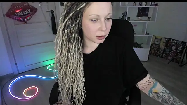 Chat XXX en directo de HoneySallyMoore