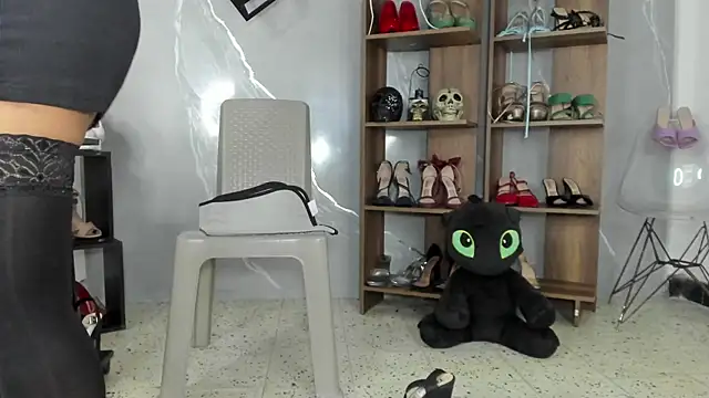 MirandaHaguen Live XXX-Chat