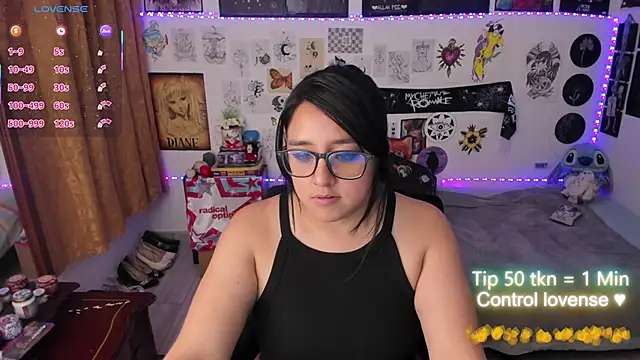 Cherry_blush_ Adlı Modelin Canlı XXX Sohbeti