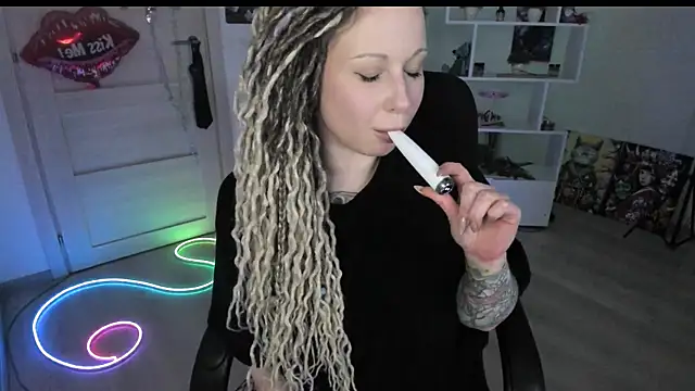 Chat +18 de HoneySallyMoore ao vivo