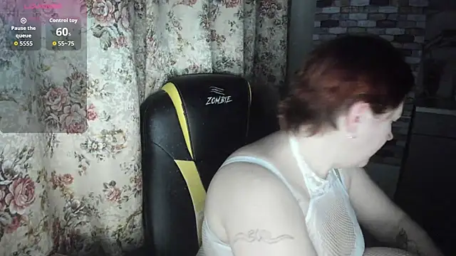 Chat +18 de EvilRedd ao vivo